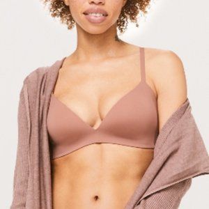 NWT Take shape bra Hena lululemon